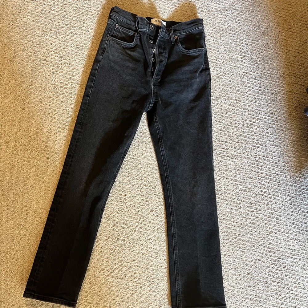 Black denim Agolde Riley crop